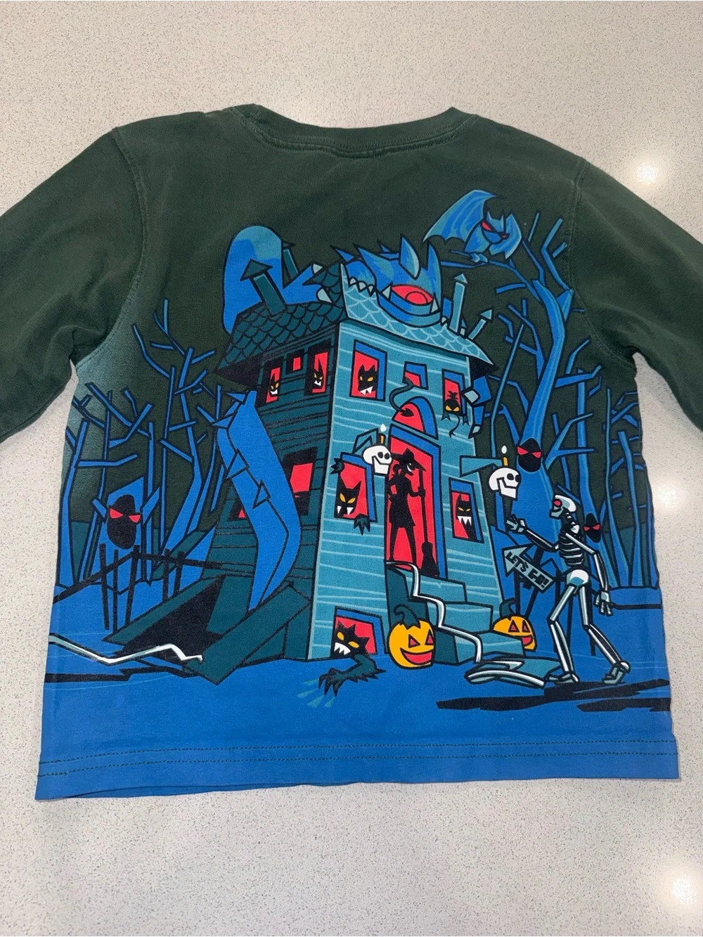 Vintage Y2K old navy 100% cotton Halloween Shirt 4t